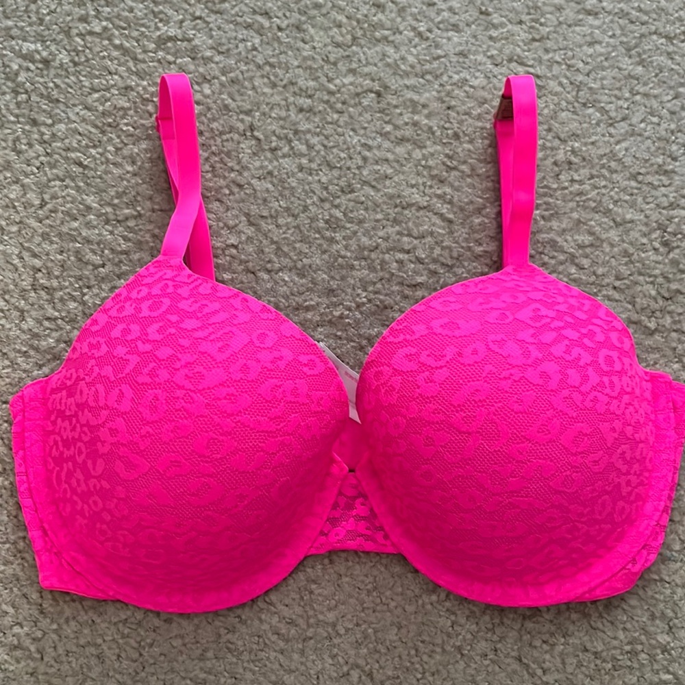 PINK by Victoria Secret Hot Pink Lace Bra, 34 DD - NWT